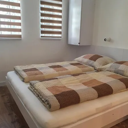 Ivett Apartmanhaz