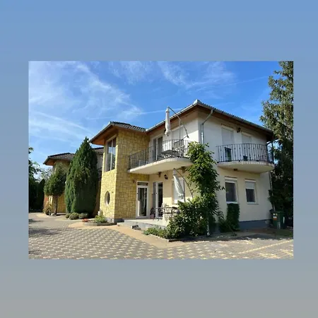 Apartment Ivett Apartmanhaz