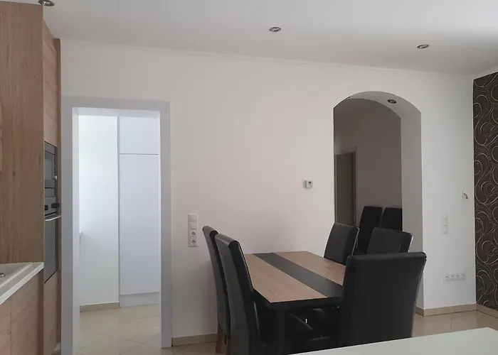 Ivett Apartmanhaz 公寓